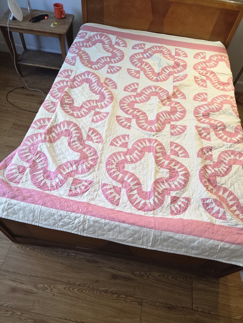 Vintage Antique Pickle Dish Handmade Quilt Pink and White Sawtooth Arcs ~77"x83"
